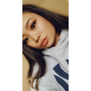 Meet your Posher, Dani